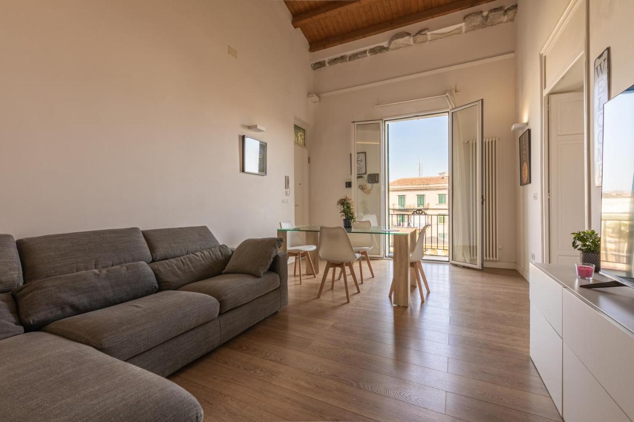פלרמו Shanti Holiday House מראה חיצוני תמונה