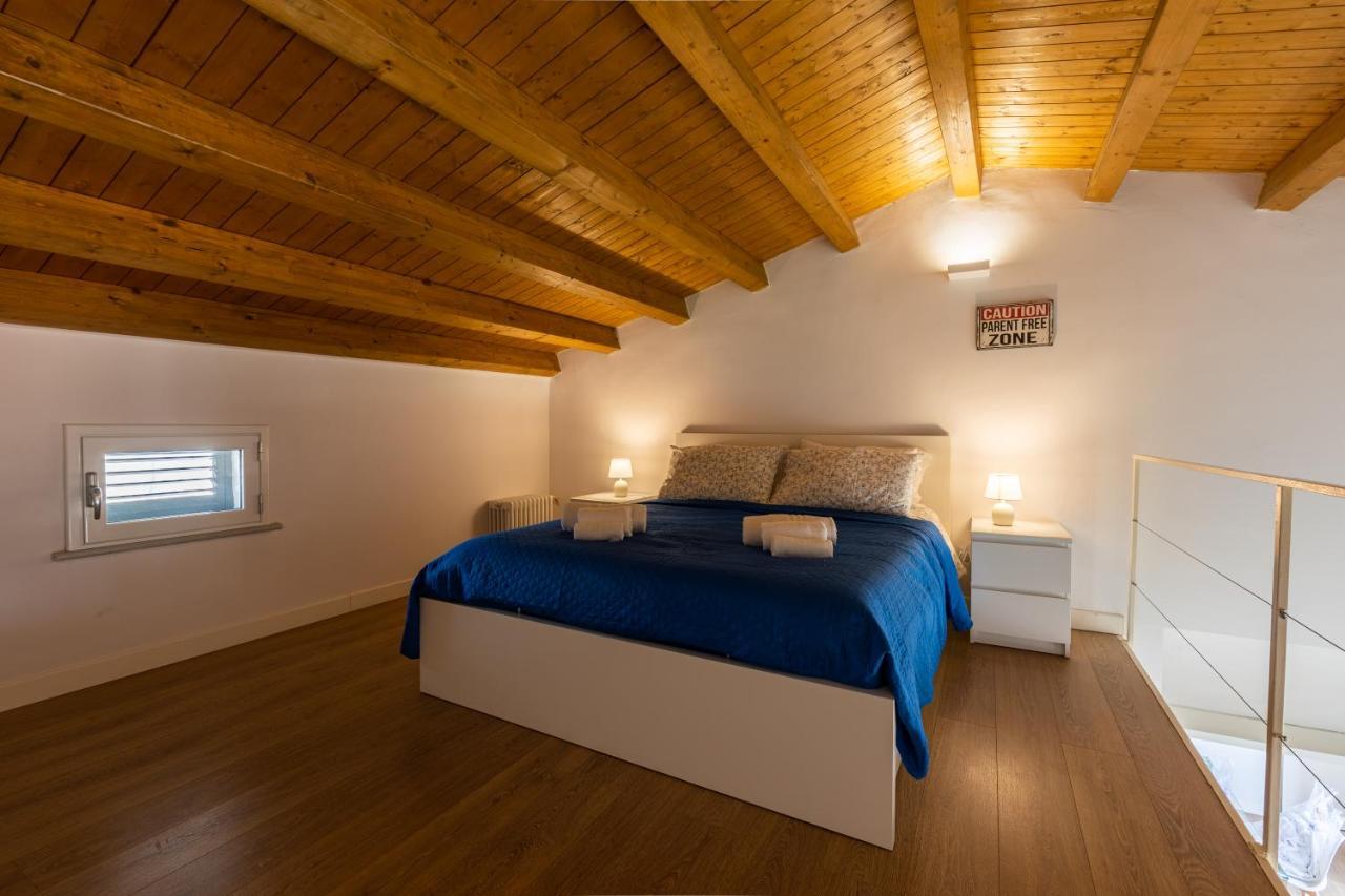 פלרמו Shanti Holiday House מראה חיצוני תמונה