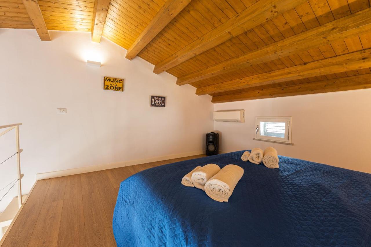פלרמו Shanti Holiday House מראה חיצוני תמונה