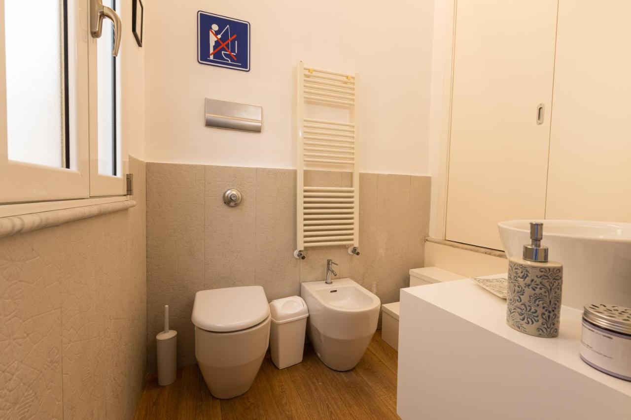 פלרמו Shanti Holiday House מראה חיצוני תמונה