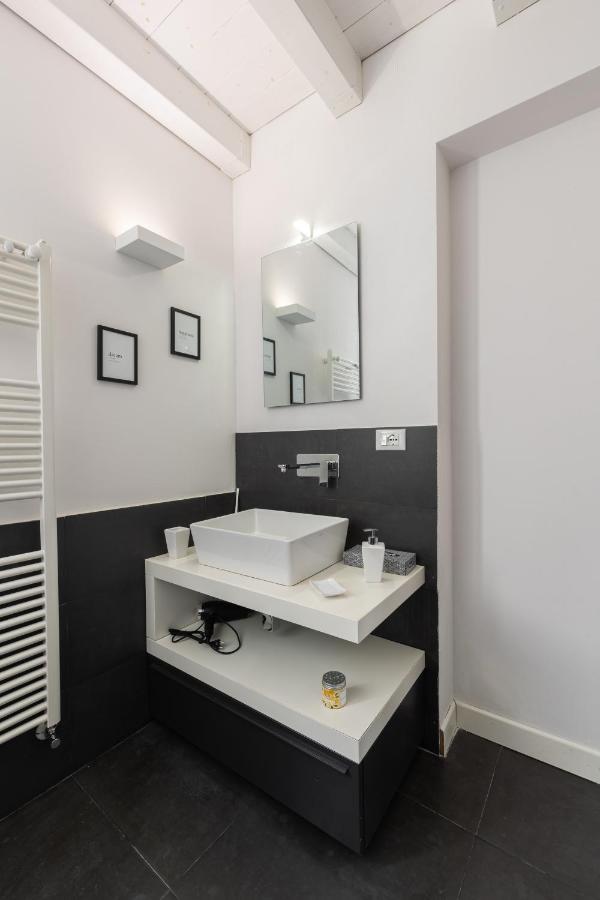 פלרמו Shanti Holiday House מראה חיצוני תמונה